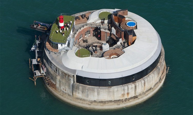 7 of the most unusual Hotels in the world